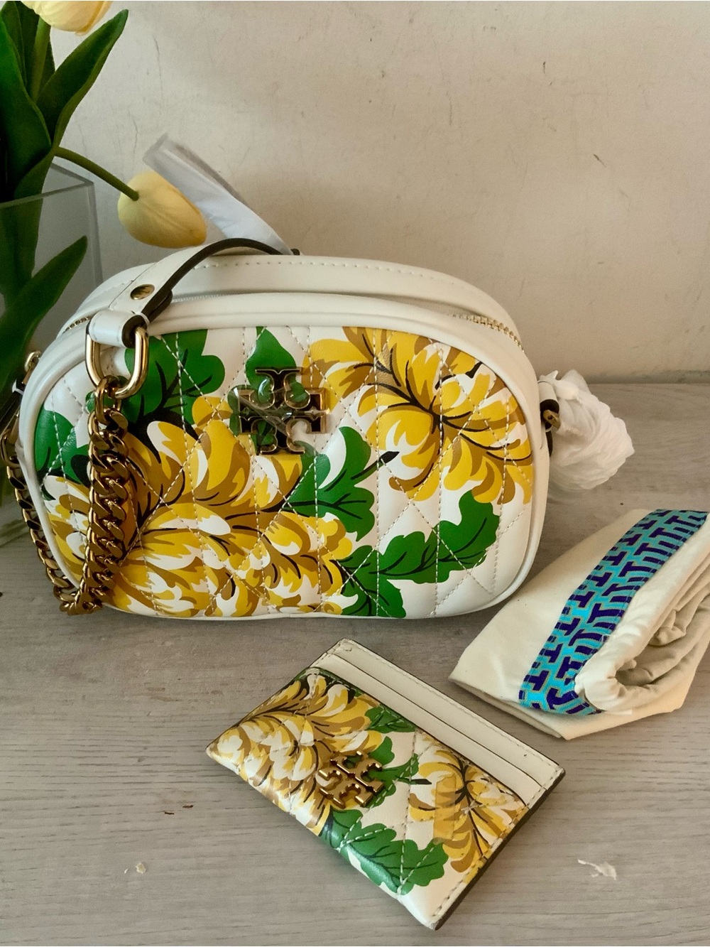TORY BURCH KIRA LAMBSKIN CHEVRON FLORAL CAMERA CROSSBODY BAG & CC CASE SET